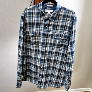 PD&C Blue and White Casual Button Down Shirt